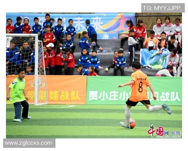 探索成果足球的魅力与发展潜力助力青少年成长与团队精神培养 探索成果足球的魅力与发展潜力助力青少年成长与团队精神培养