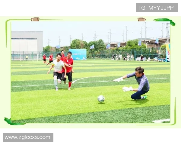 观看足球赛时的注意事项与观赛体验提升技巧分享 观看足球赛时的注意事项与观赛体验提升技巧分享